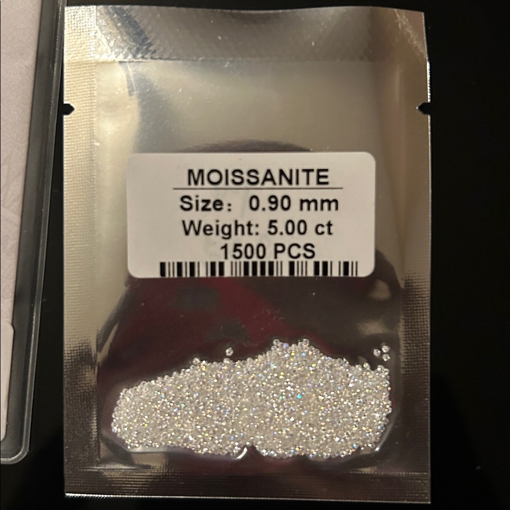 Moissanite Gemstones 1500 PCS. 5ct